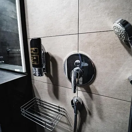 Ah Skynight Puskinova Apartmán *