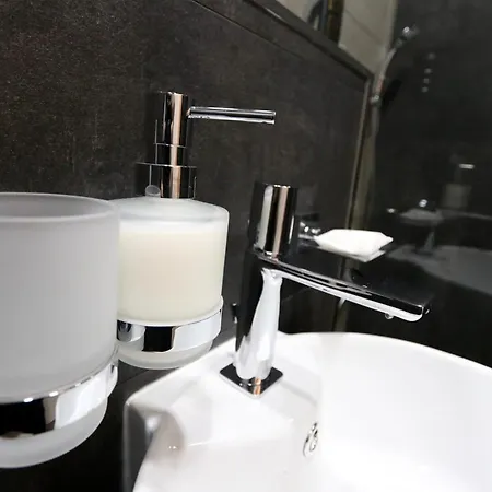 Ah Skynight Puskinova Apartmán